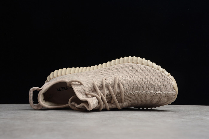 Y**zy boost 350 oxford tan aq2661