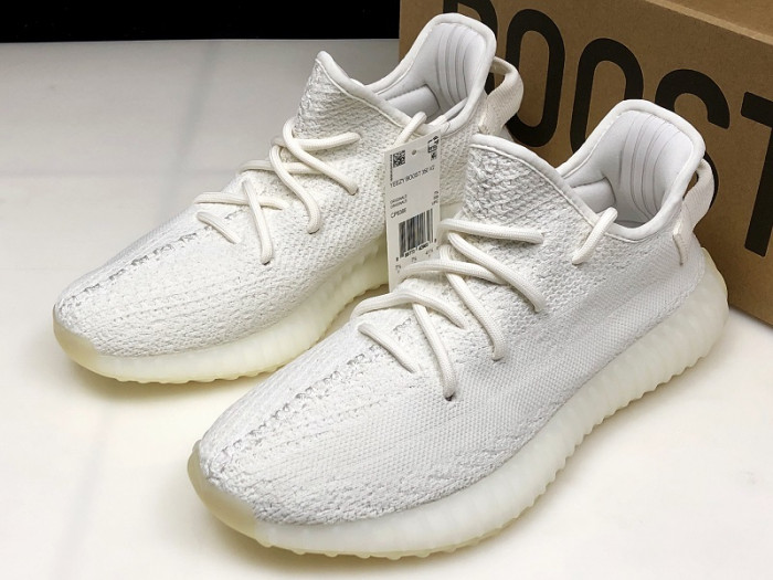 Y**zy boost 350 v2 cream  cp9366