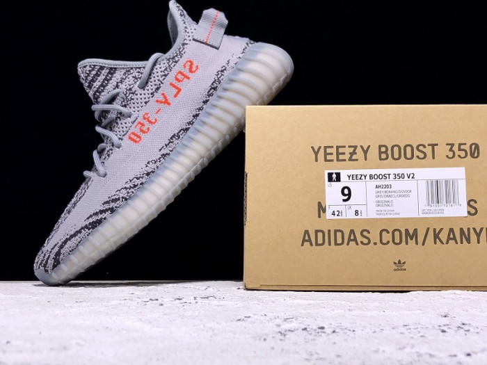 Y**zy boost 350 v2 beluga 2.0 ah2203