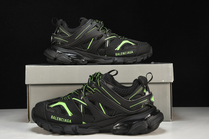 Ba*len*cia*ga track trainer  btt-075