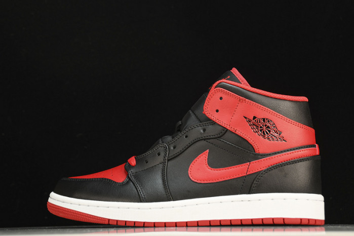 air jordan 1 mid    dq8426-060