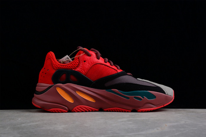 Y**zy boost  700 “hi-res red”  hq6979