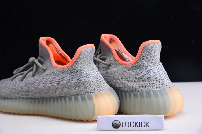 Y**zy boost 350 v2 desert sage fx9035