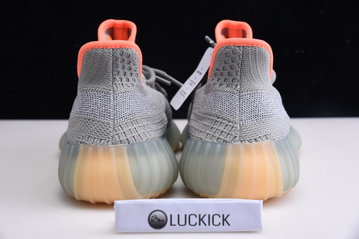 Y**zy boost 350 v2 desert sage fx9035