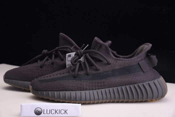 Y**zy boost 350 v2 cinder fy2903