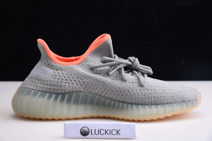 Y**zy boost 350 v2 desert sage fx9035