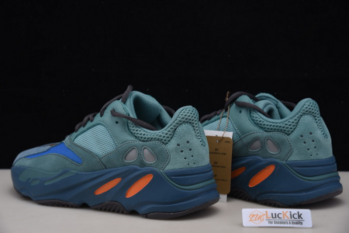 Y**zy boost 700 sea blue gz2002