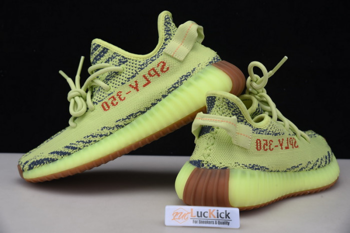 Y**zy boost 350 v2 semi frozen yellow b37572