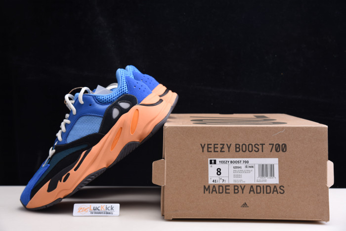 Y**zy boost 700 “bright blue” gz0541