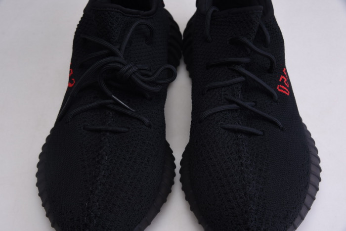 Y**zy boost 350 v2 black red cp9652