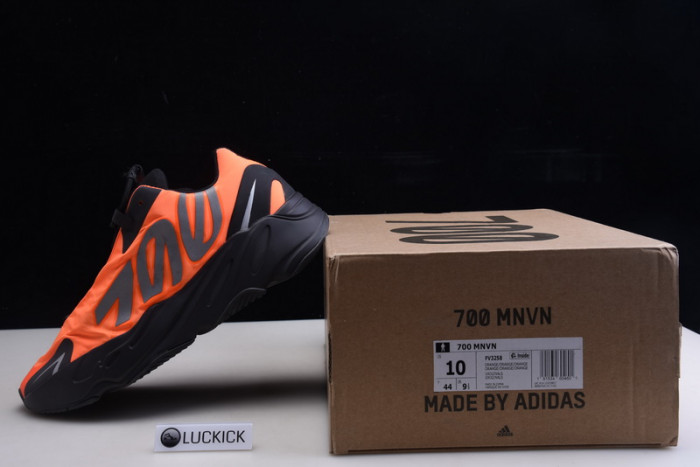 Y**zy boost 700 mnvn orange fv3258