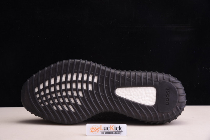 Y**zy boost 350 v2 cinder fy2903