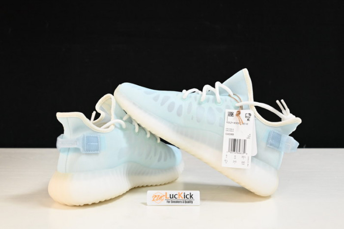 Y**zy boost 350 v2 mono ice gw2869