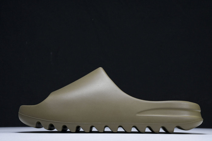 Y**zy slide earth brown - fv8425