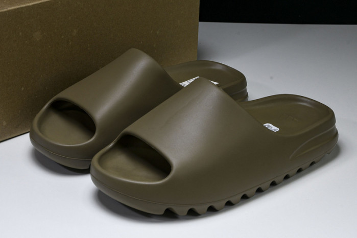 Y**zy slide earth brown - fv8425