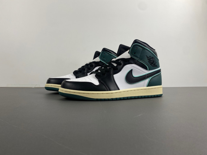 air jordan 1 mid  "legend pink"  fq7818-100