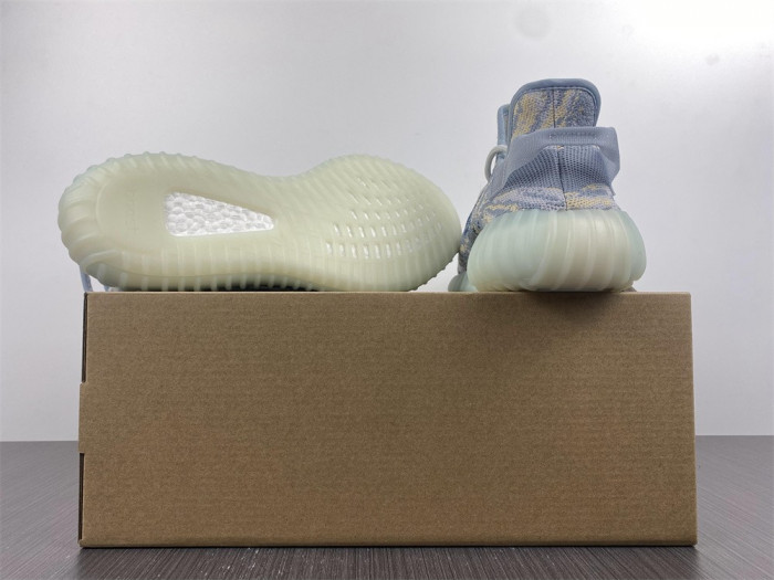 Y**zy boost 350 v2  gw 3776