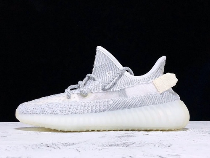 Y**zy boost 350 v2 static reflective ef2367