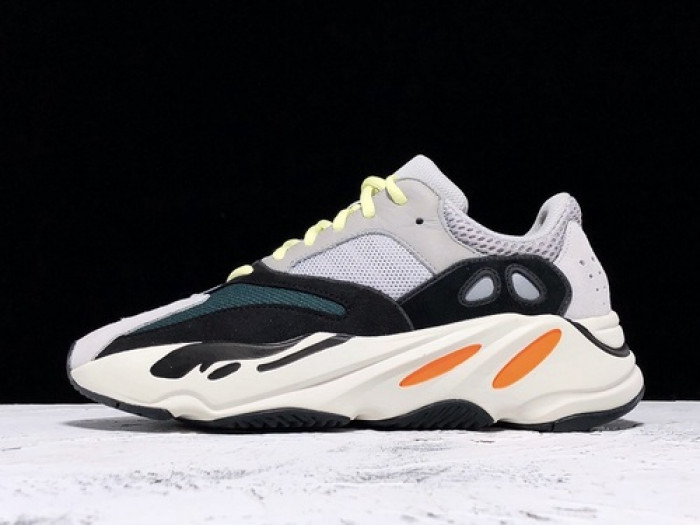 Y**zy boost 700 wave runner solid grey b75571