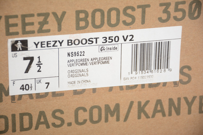 Y**zy boost 350 v2  zz96sn