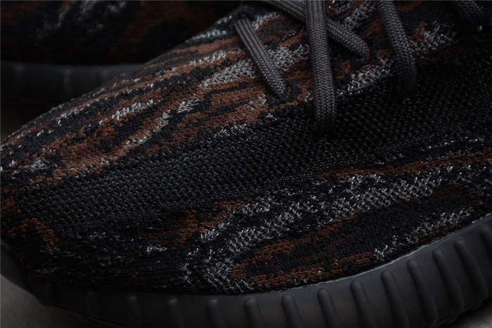 Y**zy boost 350 v2 black rock gw3774