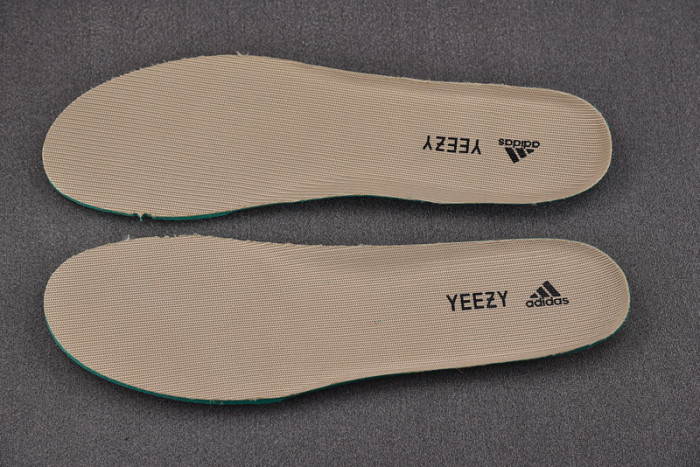 Y**zy  boot‘khaki’  gx0054