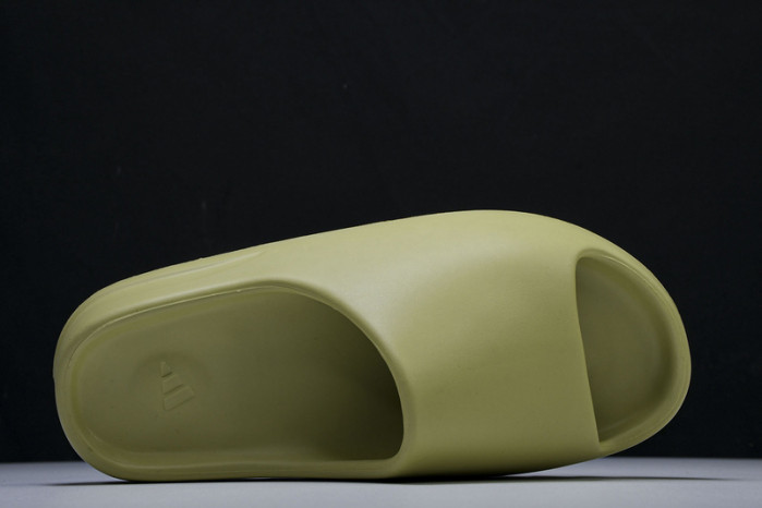 ye**ezy slides 