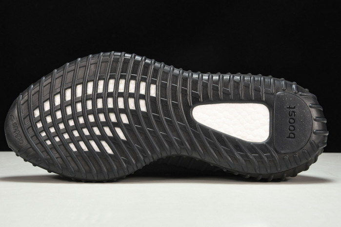 Y**zy boost 350 v2 “onyx”   hq4540
