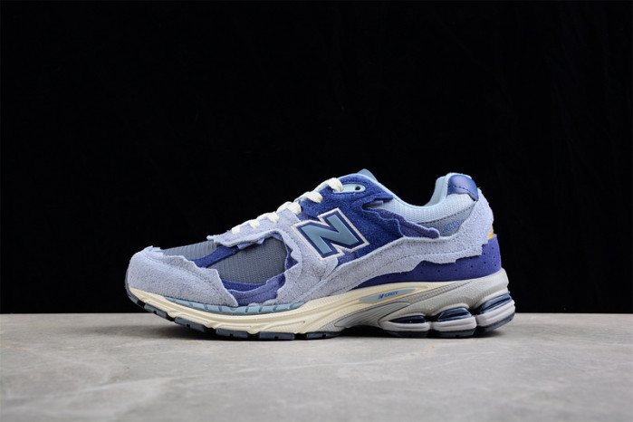 new balance nb-052