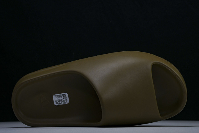 Y**zy slides 