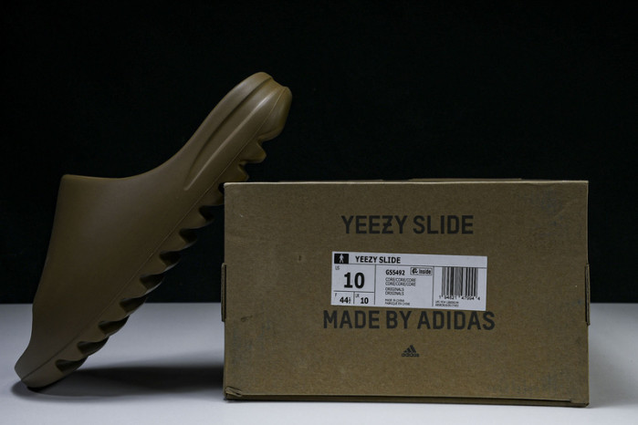 Y**zy slides 