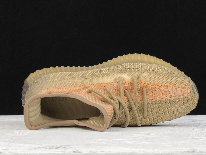 Y**zy boost 350 v2 “sand taupe” fz5240