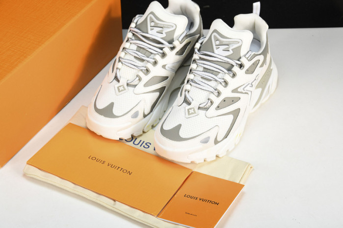lou vuit sci-fi sneakers  lvss-054
