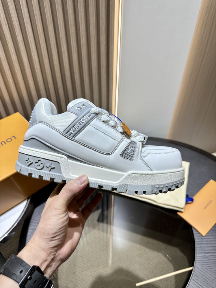 lou vuit sci-fi sneakers  lvss-0195