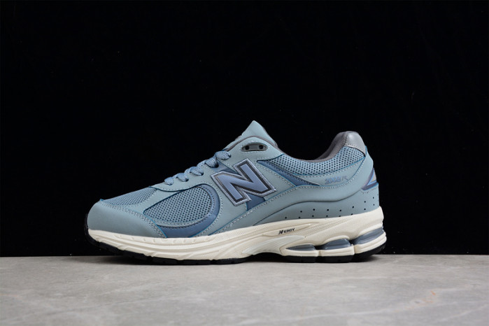 new balance nb-031