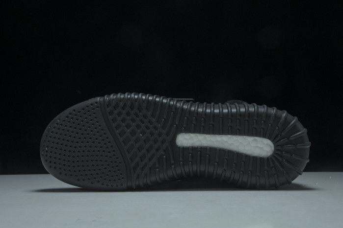 Y**zy boost 750 triple black cblack bb1839