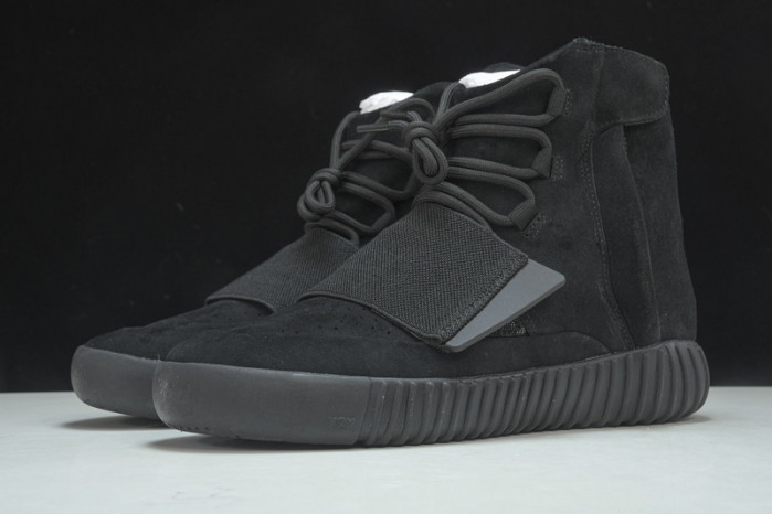 Y**zy boost 750 triple black cblack bb1839