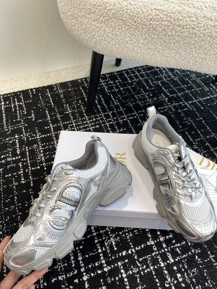 d*r  sneakers   drs-005