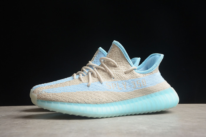 Y**zy boost 350 v2  xr9655