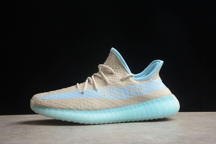 Y**zy boost 350 v2  xr9655
