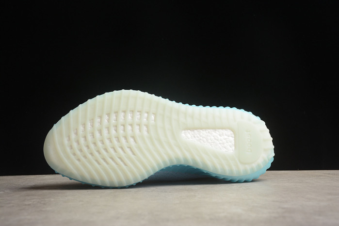 Y**zy boost 350 v2  xr9655