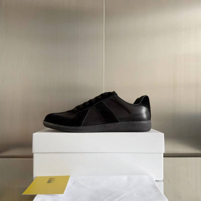 ma*iso*n mar*giela  mama-018