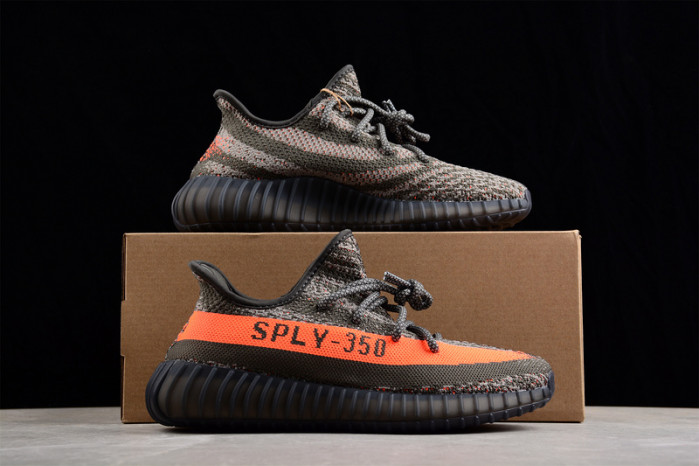 Y**zy boost 350 v2  hq7045